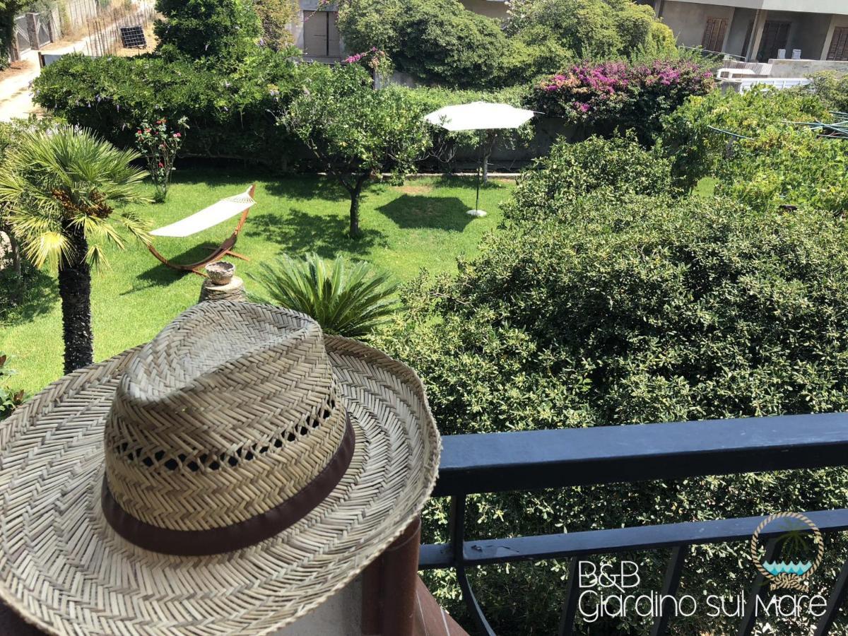 Giardino Sul Mare Bed & Breakfast Patti Exterior photo