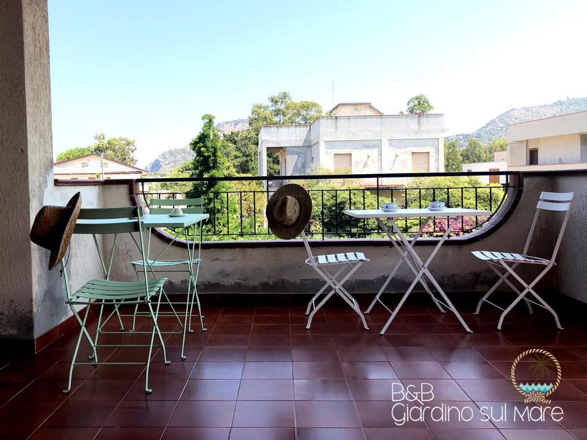 Giardino Sul Mare Bed & Breakfast Patti Exterior photo
