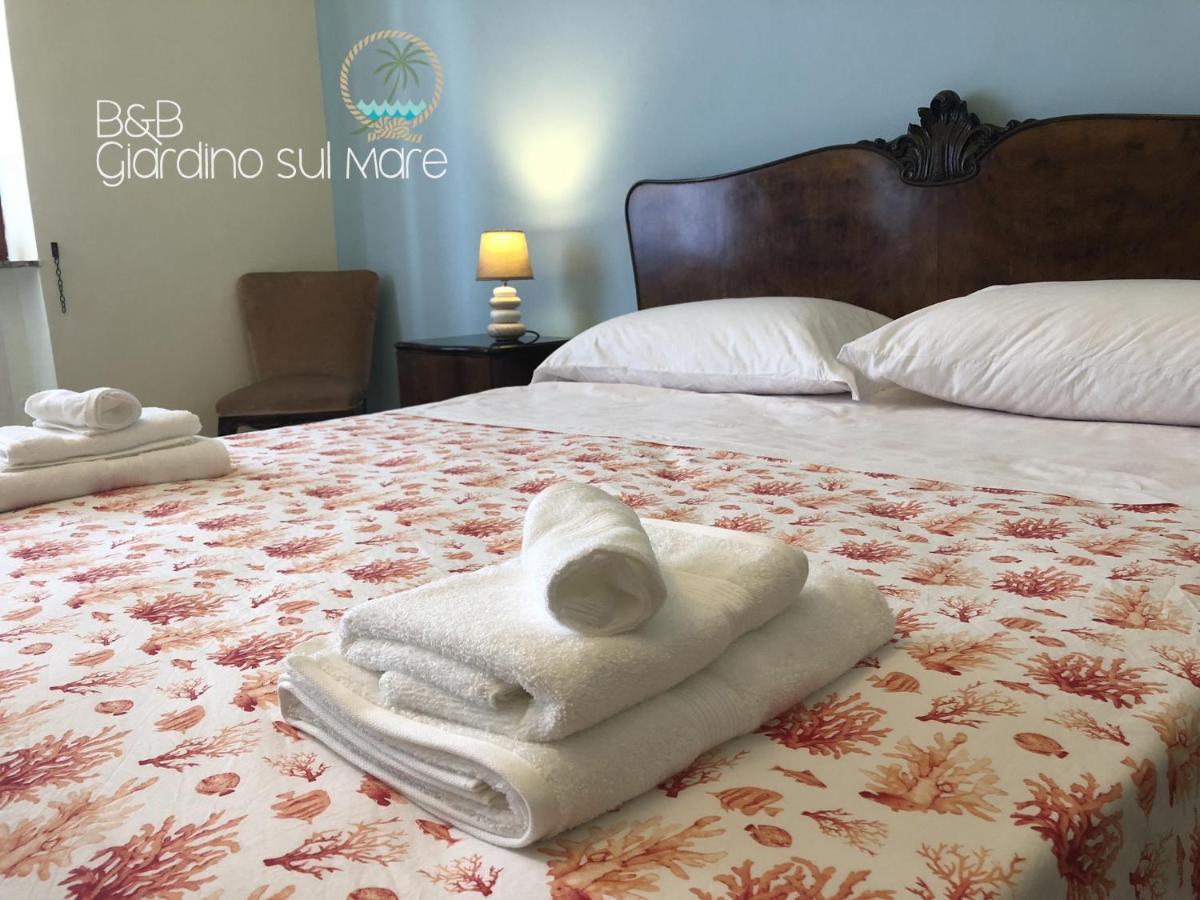 Giardino Sul Mare Bed & Breakfast Patti Exterior photo